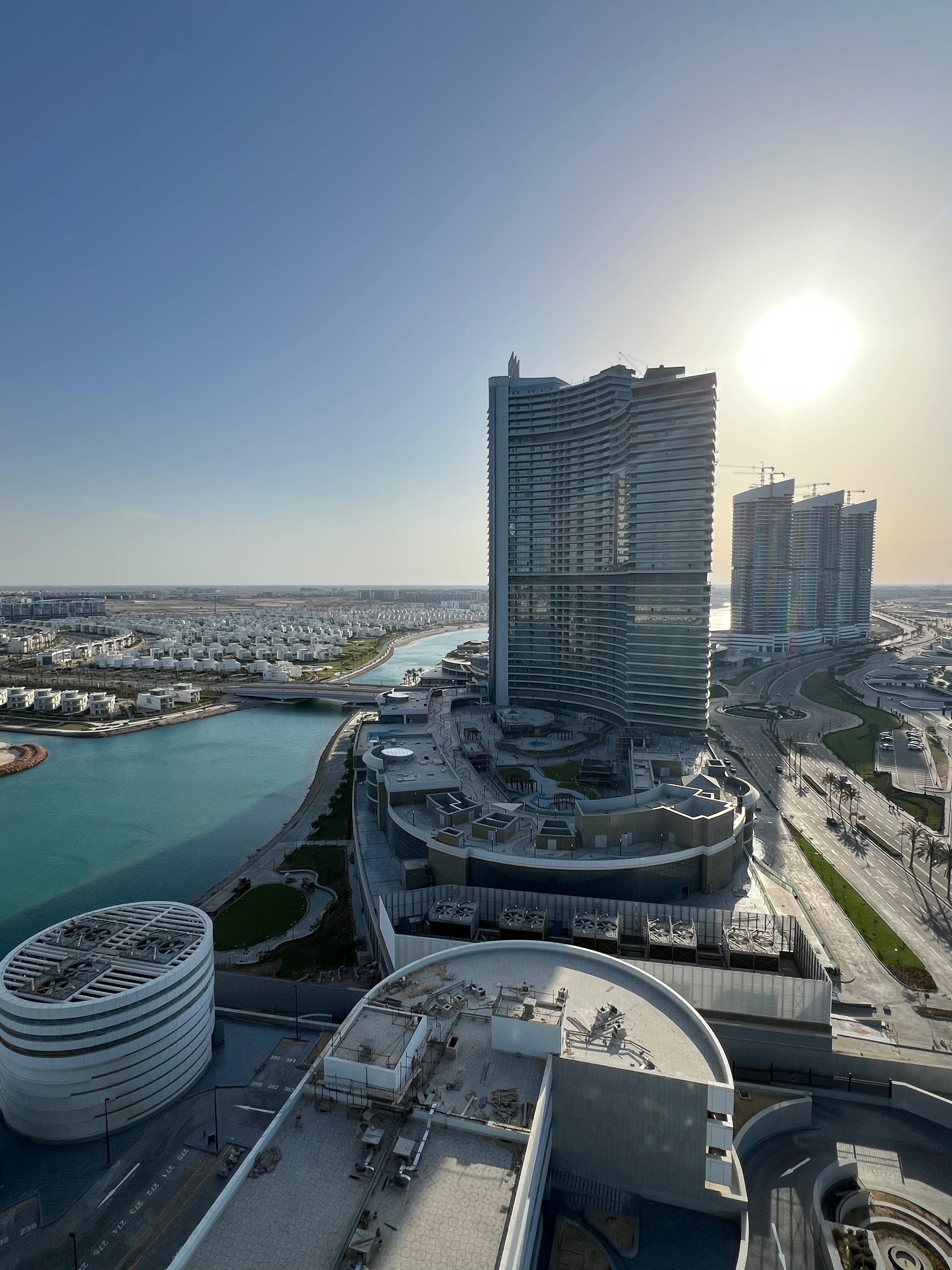 شقة 1 غرف للبيع في Al Alamein Towers New Alamein — صورة 2