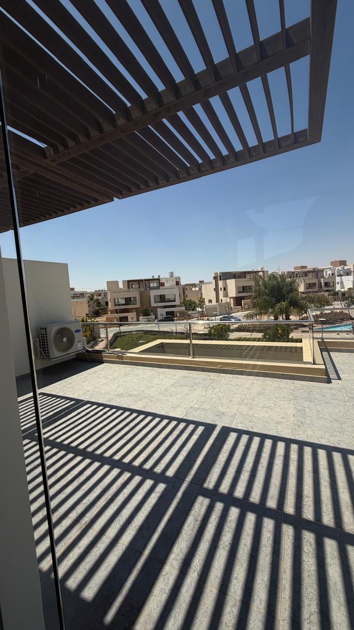 توين هاوس 5 غرف للبيع في Upville 6 أكتوبر — صورة 4