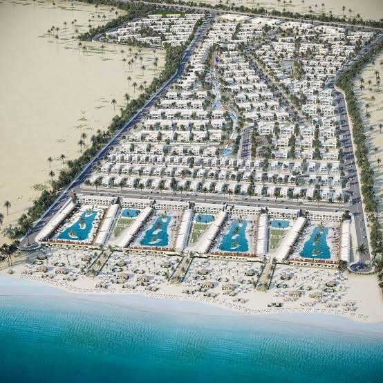 Chalet 3 in 1 5 غرف للبيع في Hacienda West الساحل الشمالي — صورة 2
