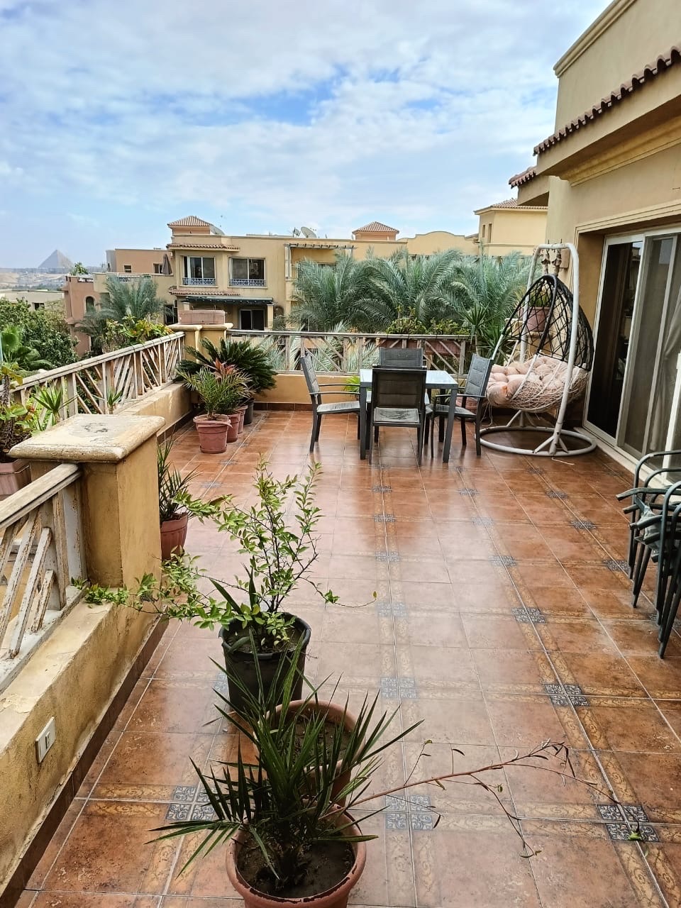 بنتهاوس 3 غرف للإيجار في City View 6 أكتوبر — صورة 1