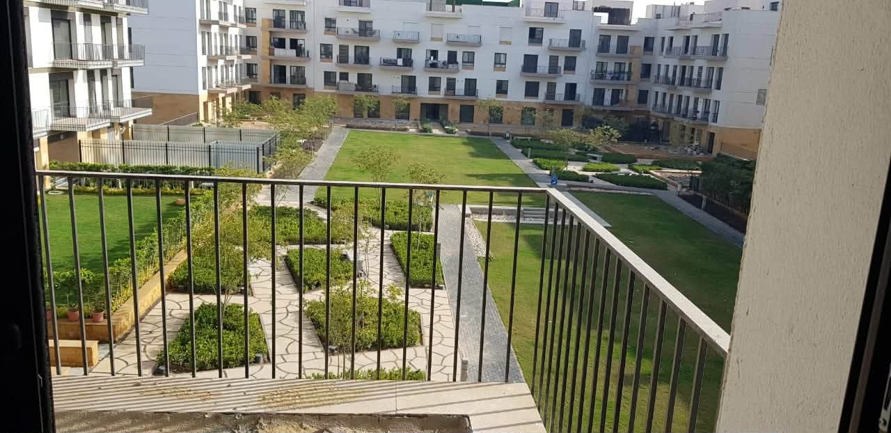 شقة 3 غرف للبيع في Courtyard الشيخ زايد — صورة 1
