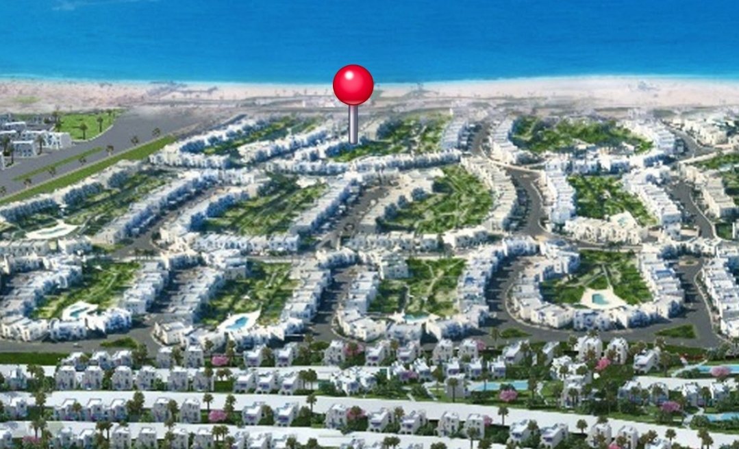 تاون هاوس 4 غرف للبيع في MOUNTAIN VIEW RAS EL HIKMA الساحل الشمالي — صورة 1