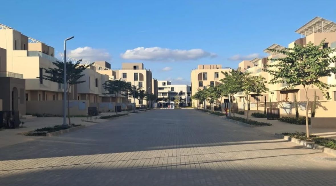 سكاي هاوس 3 غرف للبيع في karmell زايد الجديدة — صورة 1