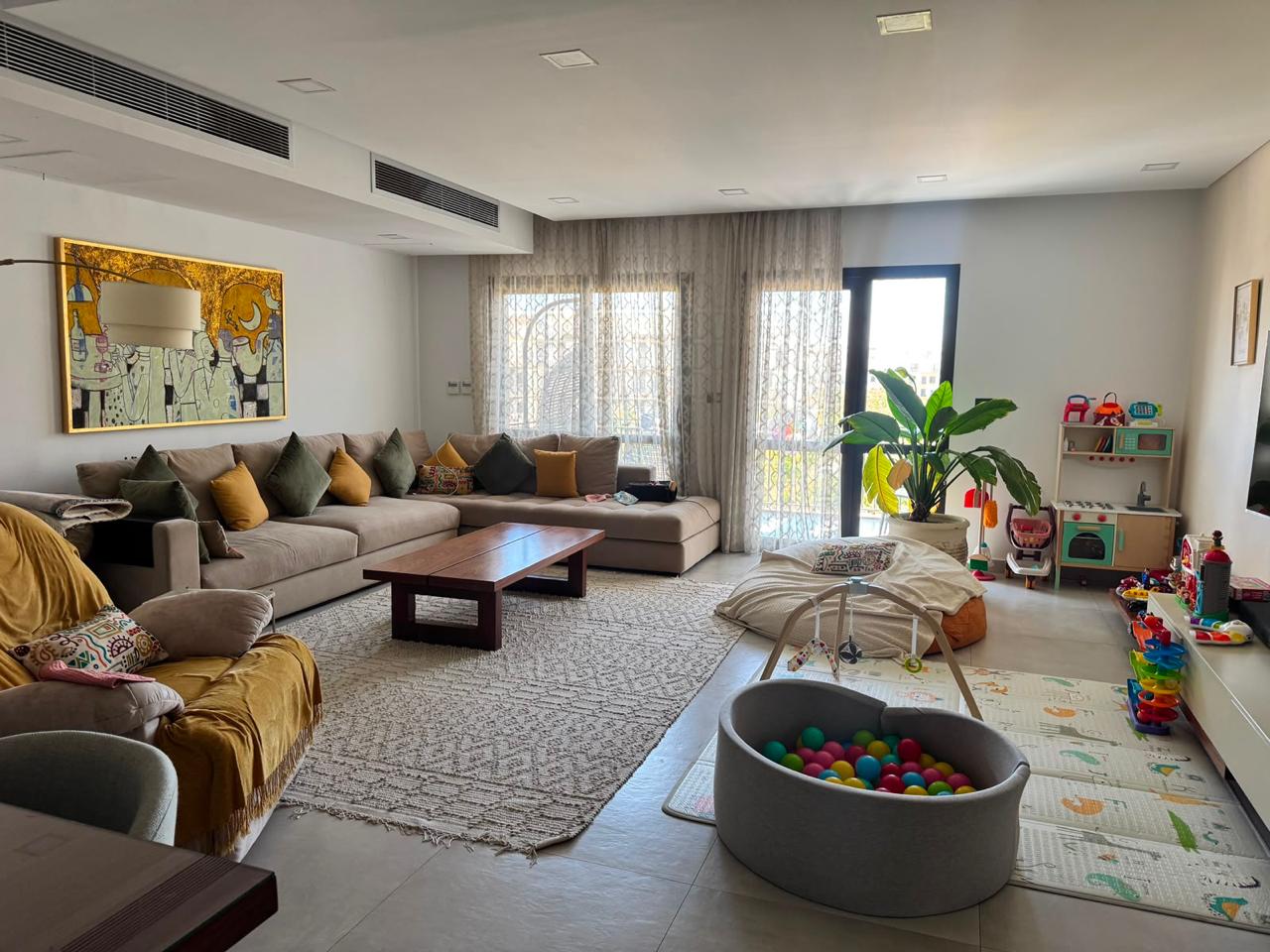 شقة 3 غرف للإيجار في Courtyard الشيخ زايد — صورة 1